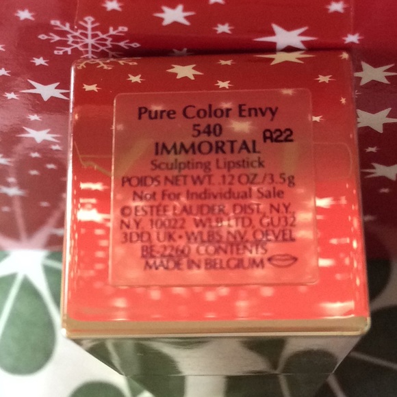 Estée Lauder lipstick new - Picture 3 of 3